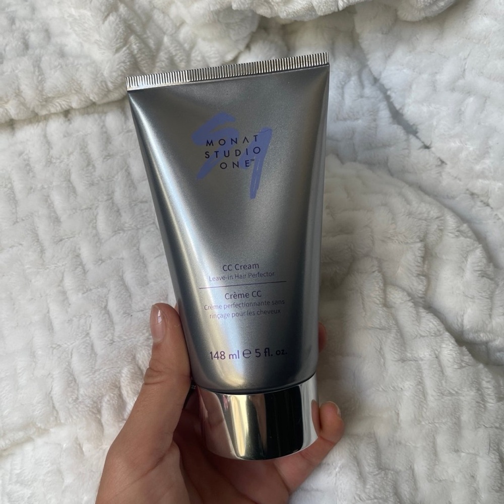Monat CC cream